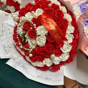 Buchet 101 Trandafiri