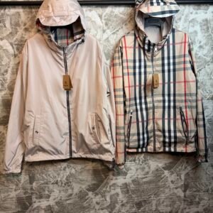 GEACA - MODEL CU DOUA FETE