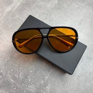 OCHELARI