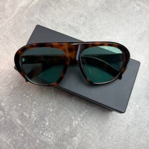 OCHELARI