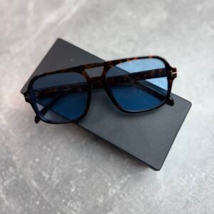 OCHELARI