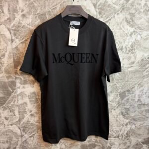 TRICOU