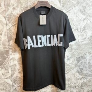 TRICOU