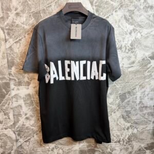 TRICOU
