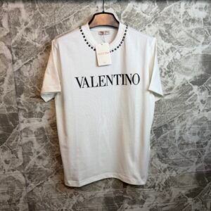 TRICOU