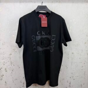 TRICOU
