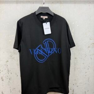 TRICOU