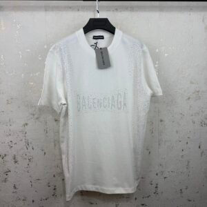 TRICOU