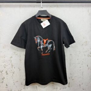 TRICOU
