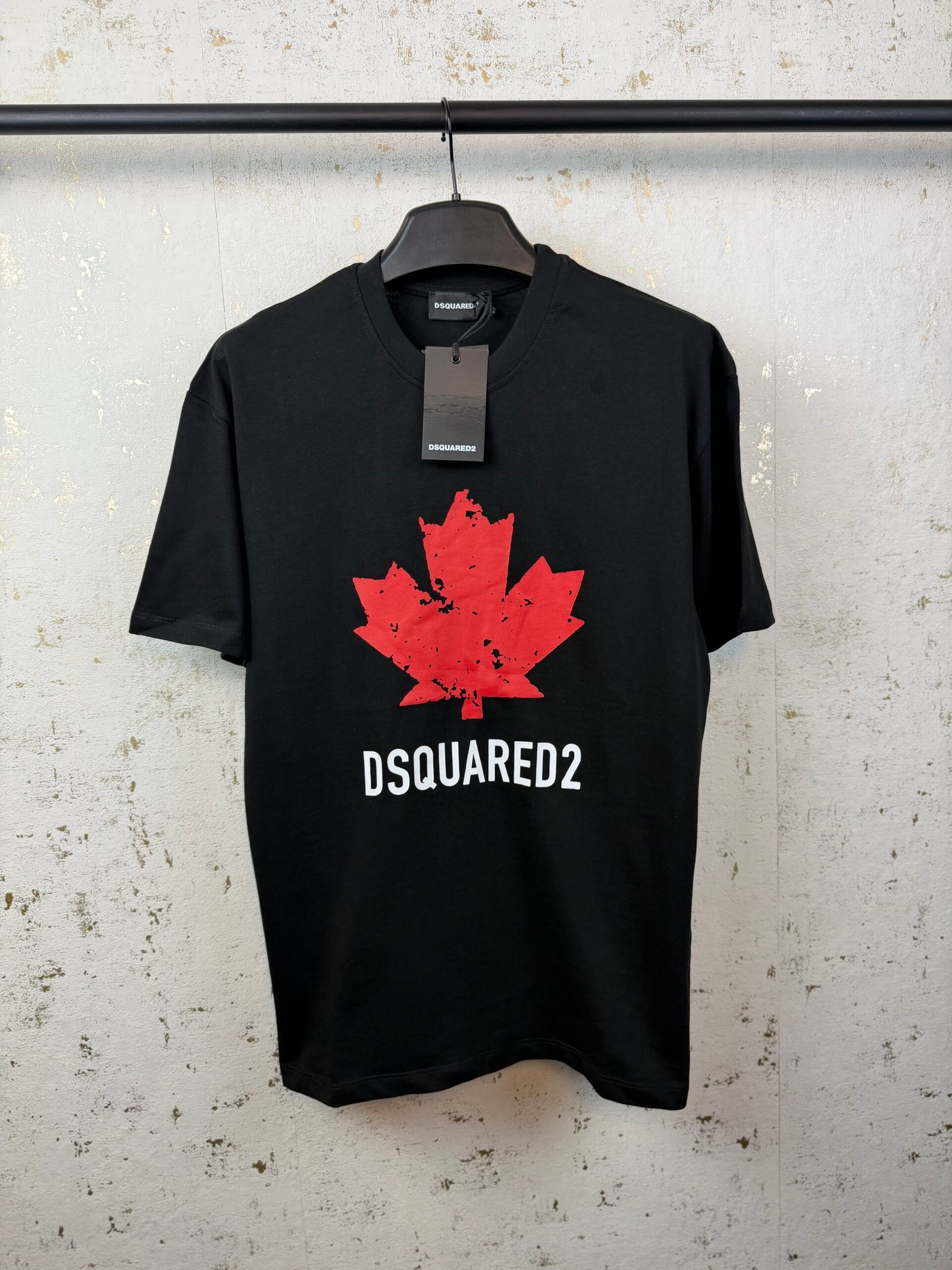 TRICOU