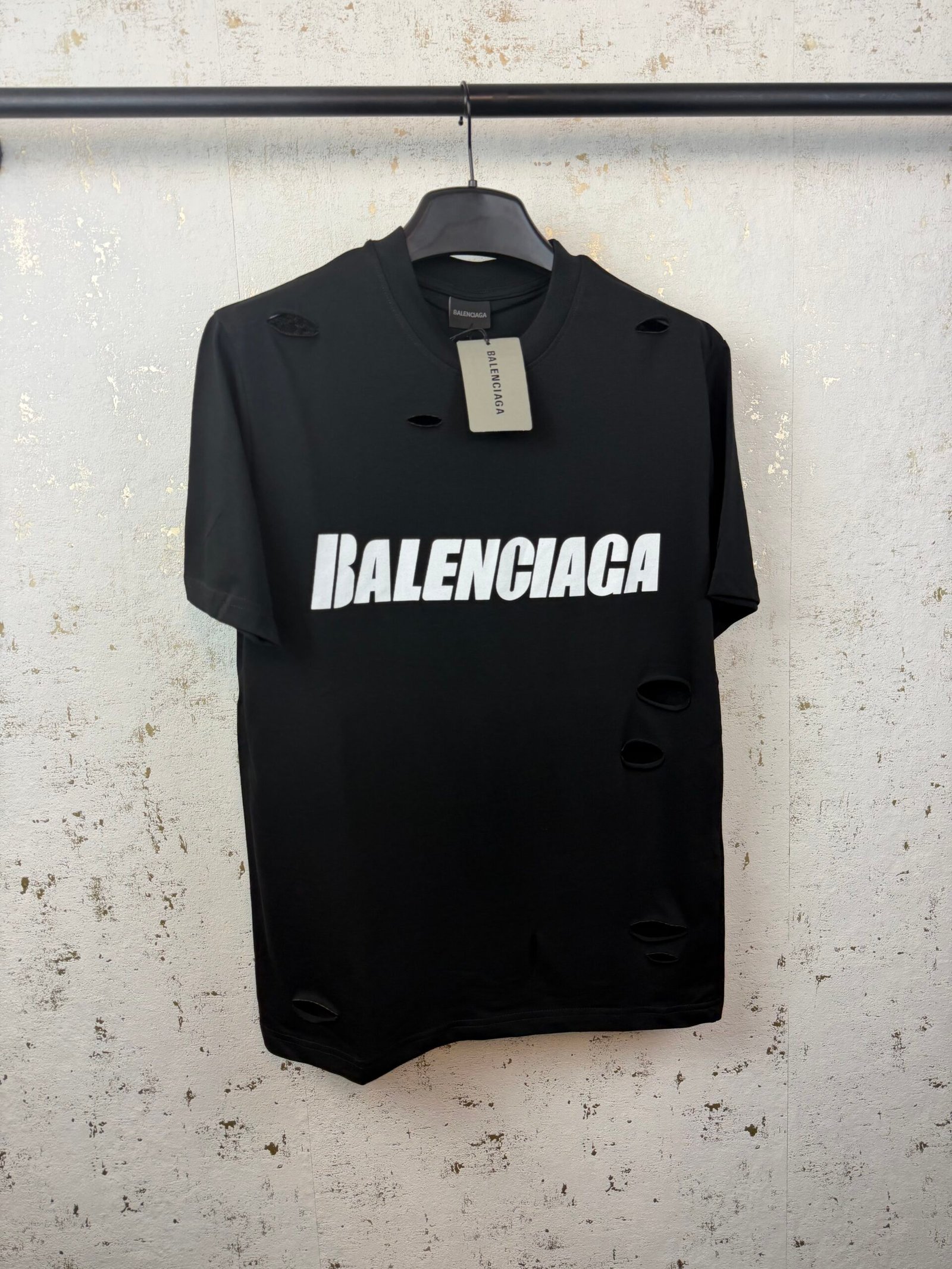 TRICOU